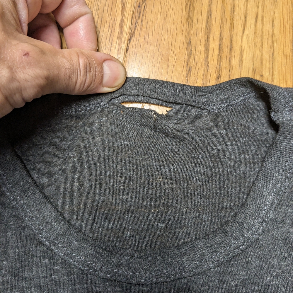 Obey Men's Charcoal T-Shirt - Picture 4 of 4